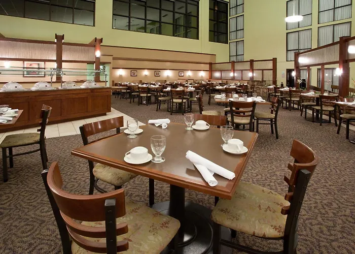 Ramada Plaza By Wyndham & Convention Center Hotel