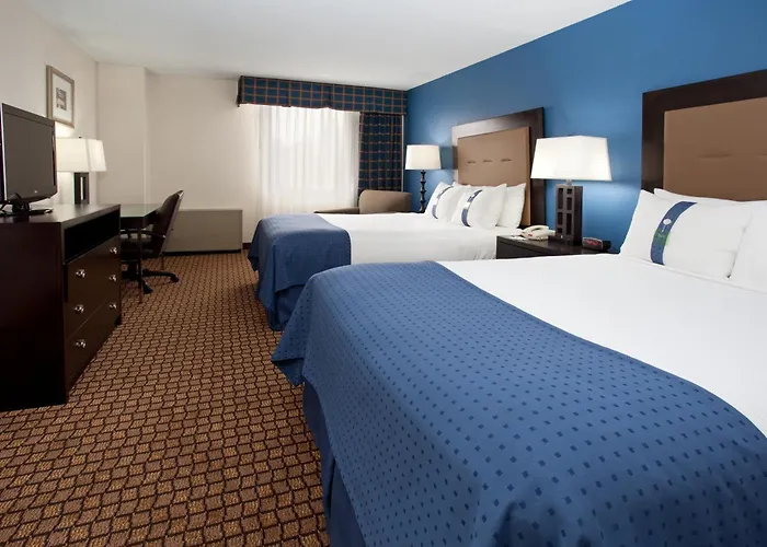 Ramada Plaza By Wyndham & Convention Center Hotel