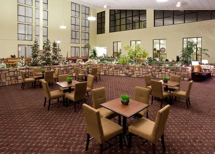 Ramada Plaza By Wyndham & Convention Center Hotel Sheridan