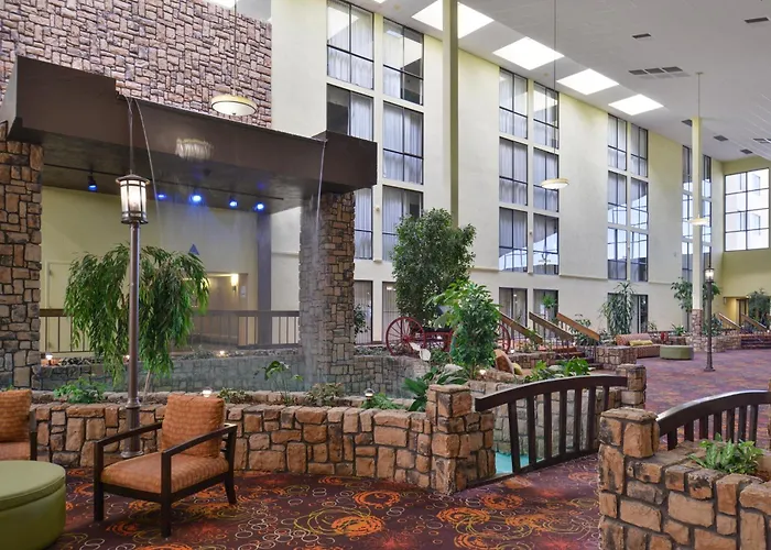 Ramada Plaza By Wyndham & Convention Center 3*