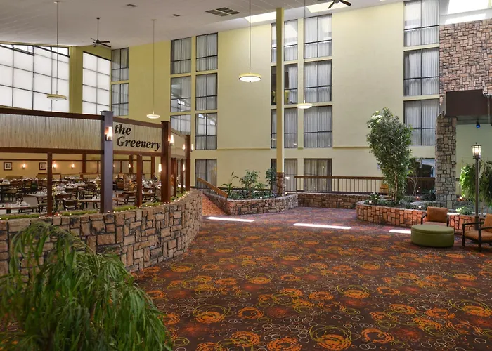 Ramada Plaza By Wyndham & Convention Center Hotel
